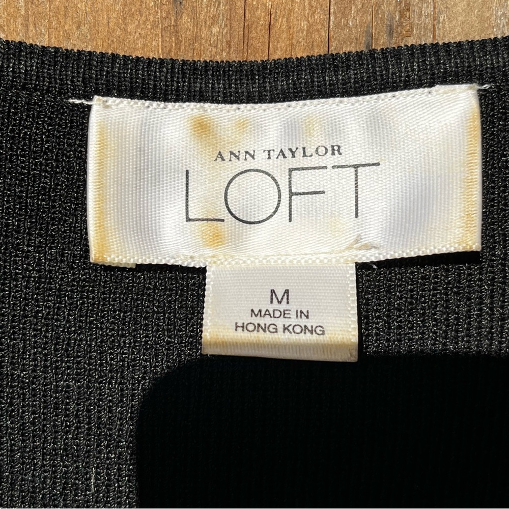 LOFT Black stretch sleeveless Top - Picture 5 of 7